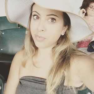 Meet your Posher, Julianne